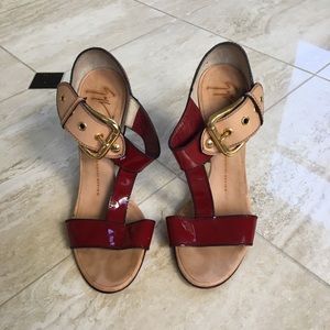 Giuseppe Zanotti Red Patent Heels sz 8 (38)